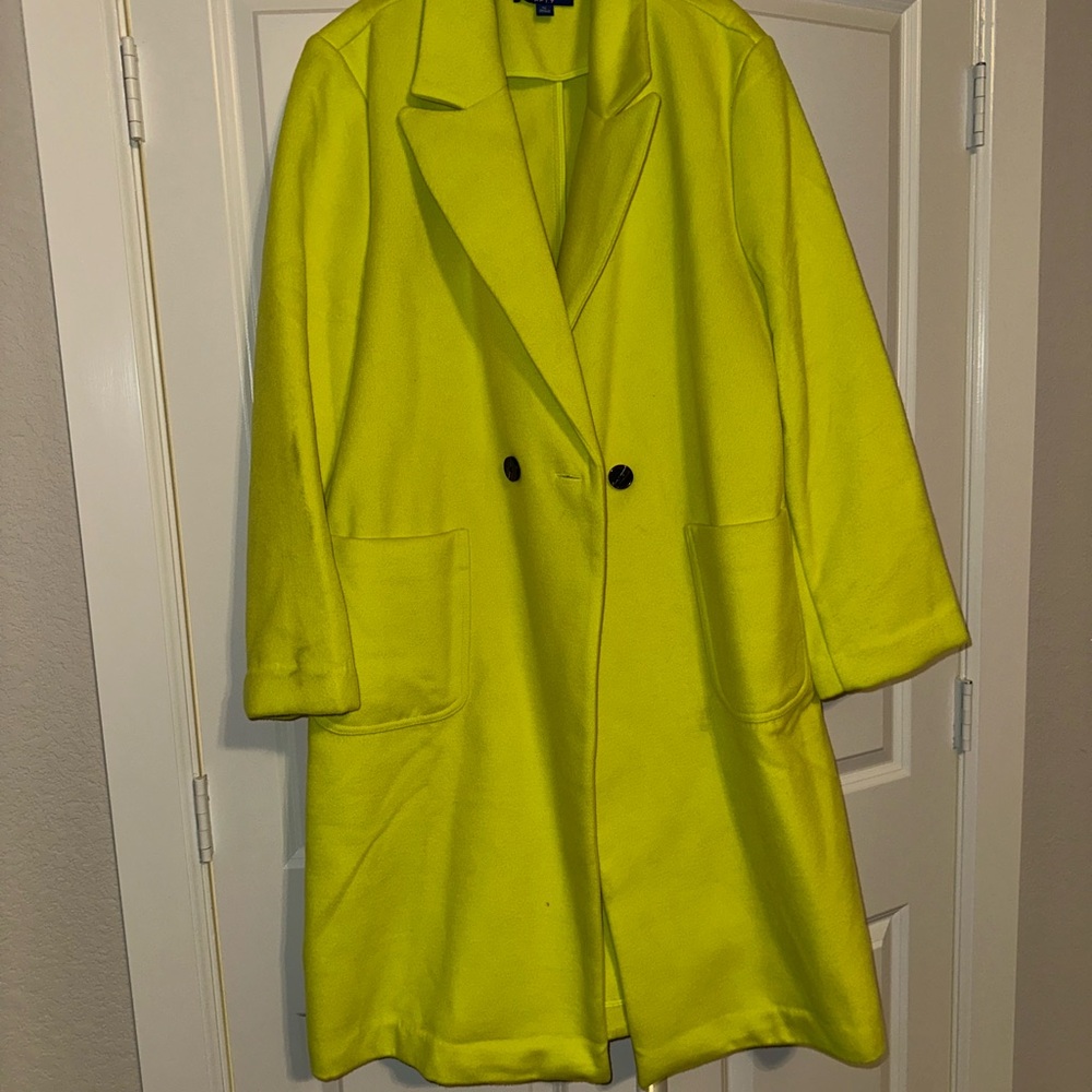 Cara Santana X Apt 9 Bright Yellow/Green coat. Size XL
